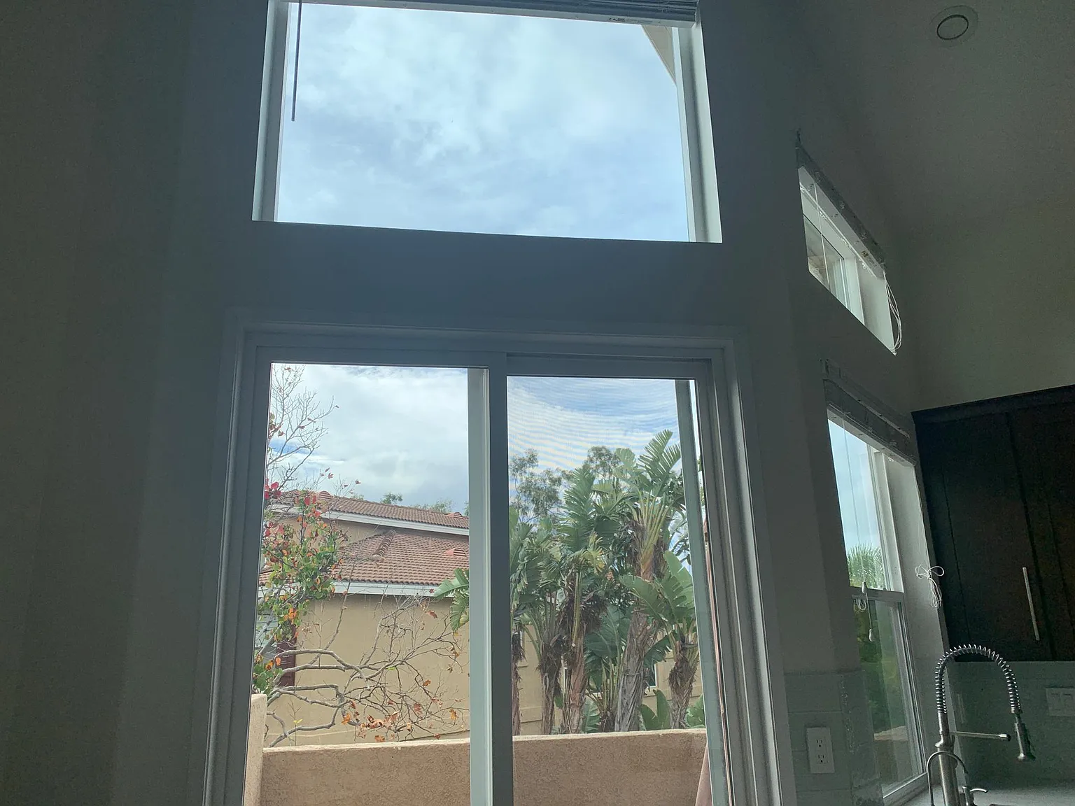 3 bed, 1363 sqft, $3,900 — Photo 4