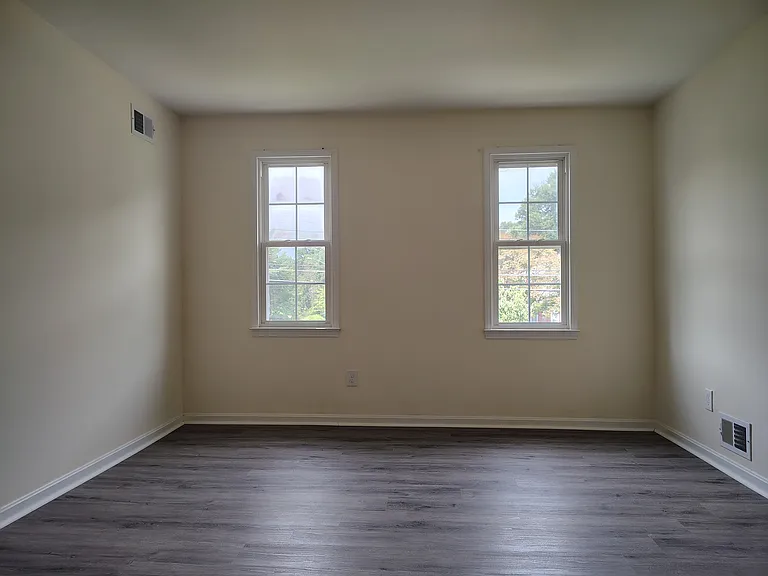 14301 Ansted Rd — Photo 19