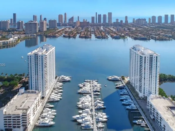 17211 Biscayne Blvd #Bs-12, North Miami Beach, FL 33160