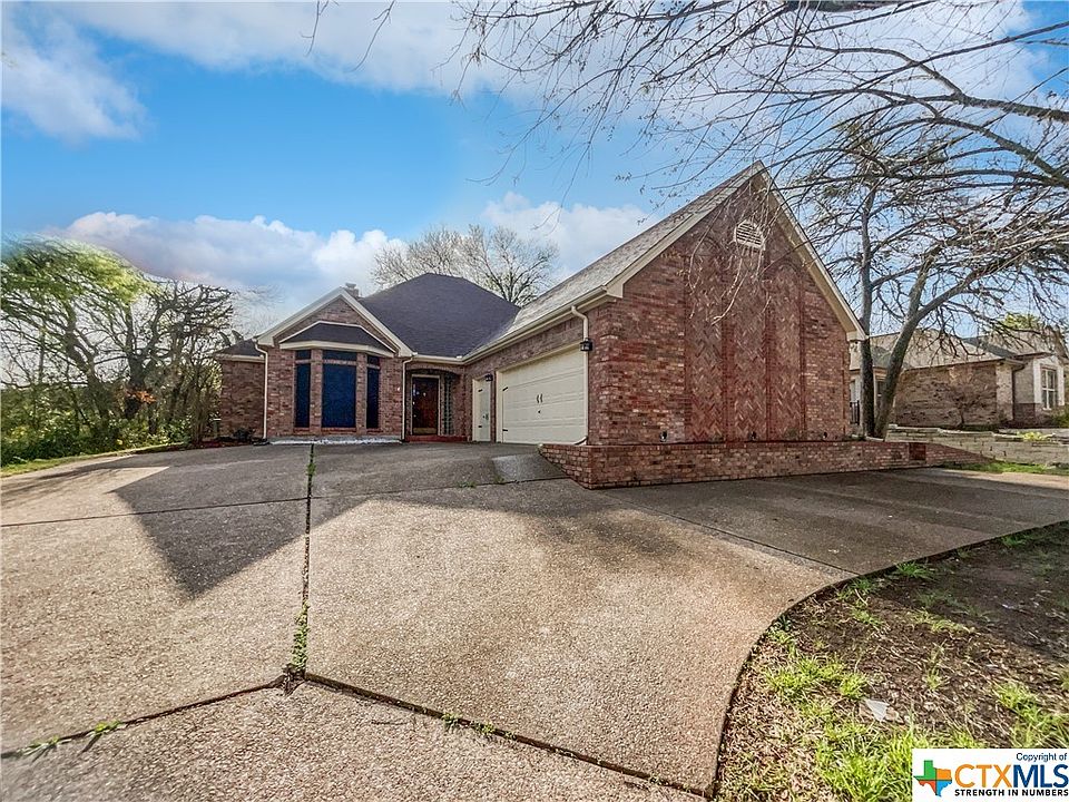 1st image of 4615 Sunflower Ln