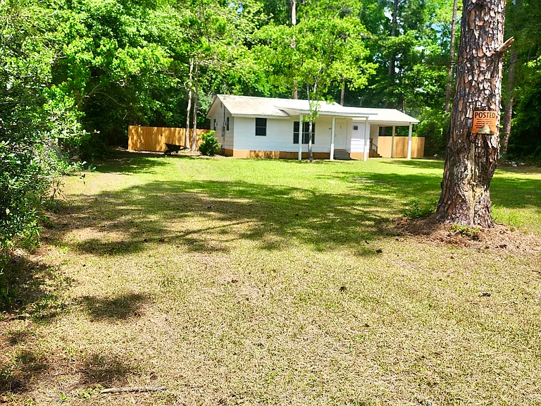 475 Old Highway 31 — Photo 3