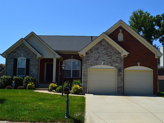 2nd image of 1316 Avery Park Ln