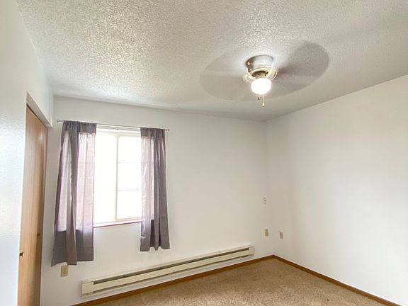 2nd image of 208 Glenda Dr #216-4