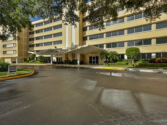 3rd image of 1224 S Peninsula Dr APT 520