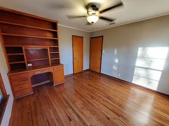 5th image of 712 N Union St