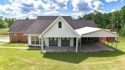 4th image of 289 County Road 812