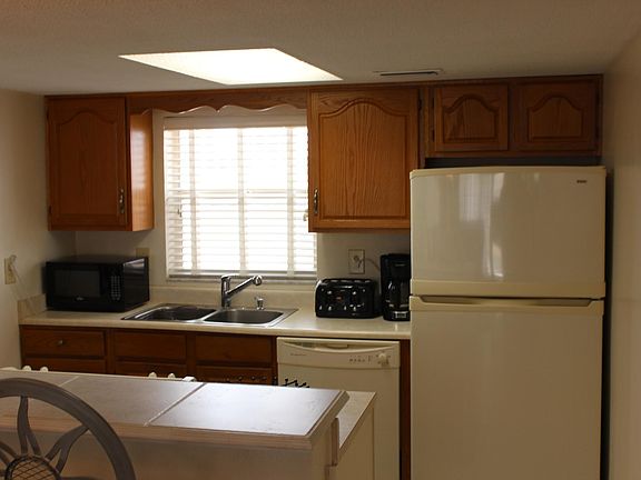 5th image of 3805 S Atlantic Ave