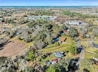 710 Jones St, Bridge City, TX 77611