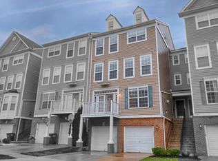 2490 Curie Ct #6, Herndon, VA 20171