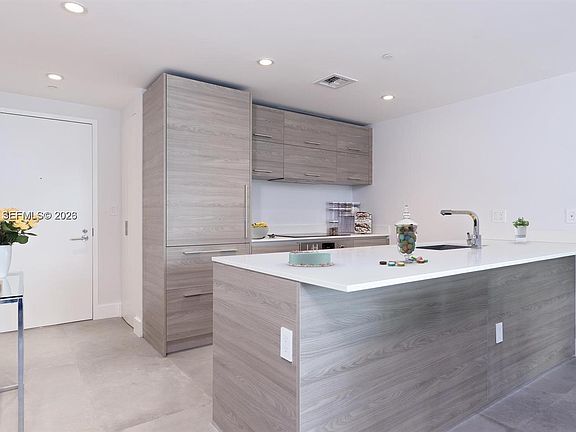 3rd image of 1300 S Miami Ave #3311