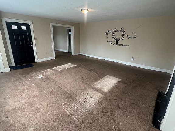 4th image of 2803 Jefferson Drive