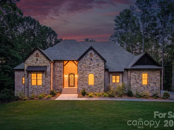 4028 Spindrift Cove Dr, Denver, NC 28037