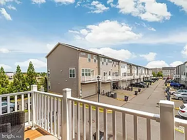 44034 Peirosa Ter — Photo 2