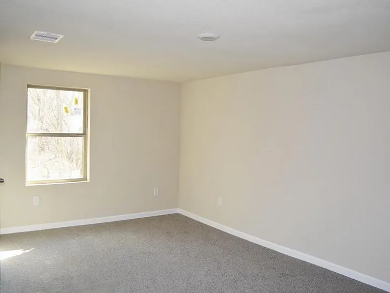 3007 Grovey St #B — Photo 13