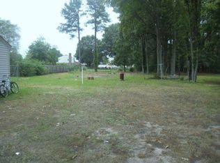 182 Little Florida Rd, Poquoson, VA 23662