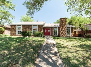 9720 White Ash Rd, Dallas, TX 75249