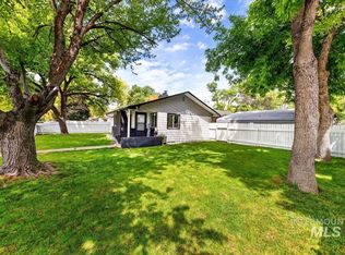1220 E Amity Ave, Nampa, ID 83686