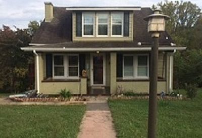 1st image of 1203 Woodland Ave