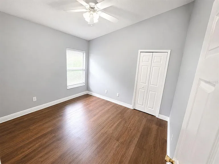 1926 Darlin Cir — Photo 13