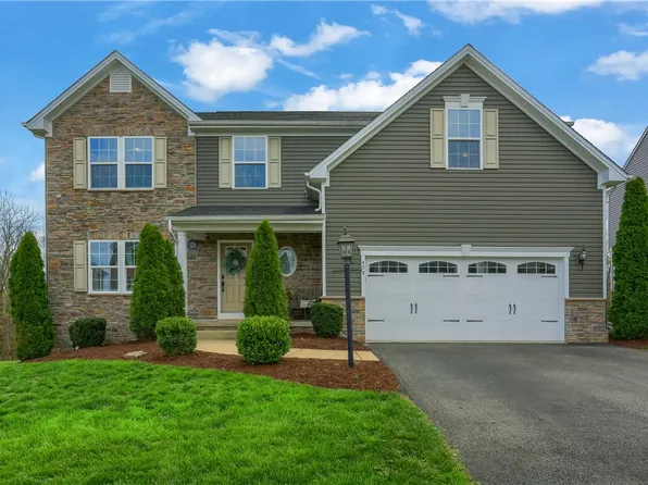 409 Elgin Cir, Coraopolis, PA 15108