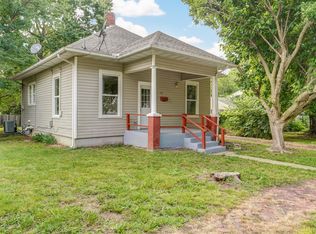 711 S Hazel St, Mount Vernon, MO 65712