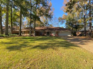 408 Millrun Rd, Brandon, MS 39047