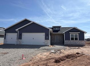 N9246 Homestead Ln, Appleton, WI 54915
