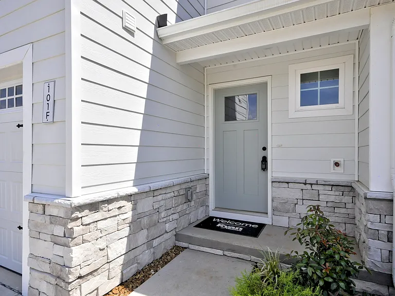 101 Bullpen Ct #F — Photo 4