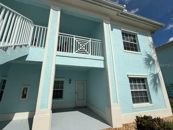 5748 Sabal Trace Dr, North Pt, FL