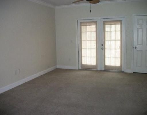 2nd image of 206 E South St Unit 4035