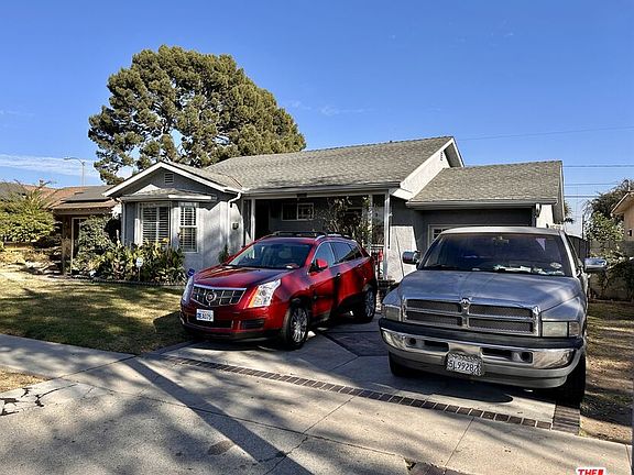4th image of 12808 Stanford Ave