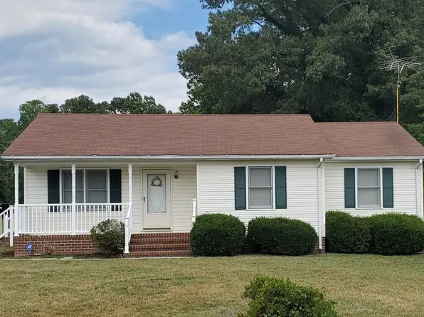 379 Powcan Rd, Tappahannock, VA 22560