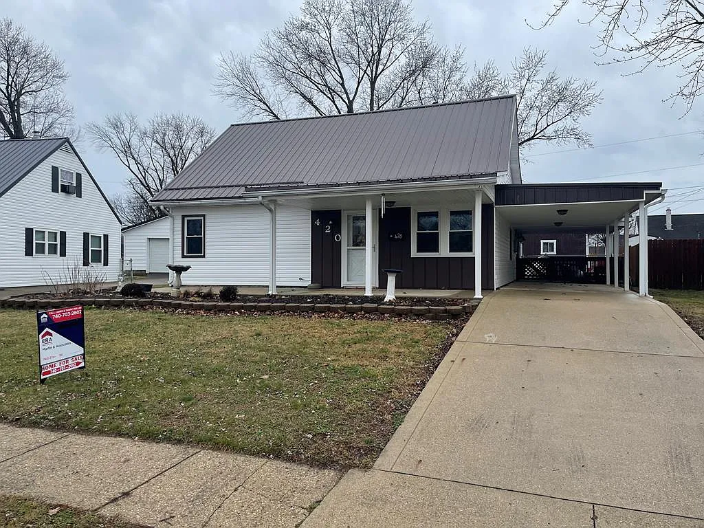 420 Franklin Ave photo 1