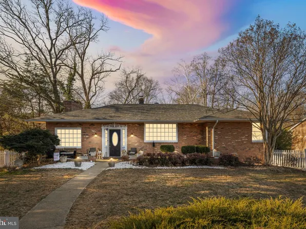 610 Kings Hwy, Fredericksburg, VA 22405