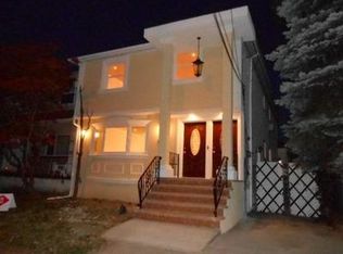 14989 254th St, Rosedale, NY 11422