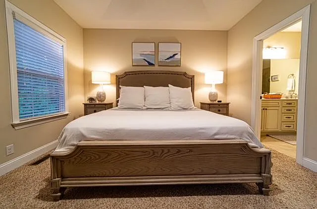 801 Mariners Cir — Photo 11