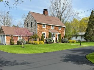 2868 Oneida St, Sauquoit, NY 13456