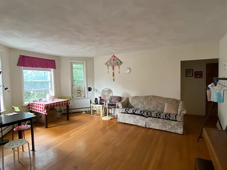 310 Tappan St #3D — Photo 2