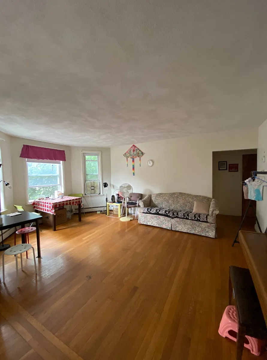 Building Photo - 310 Tappan St #3D