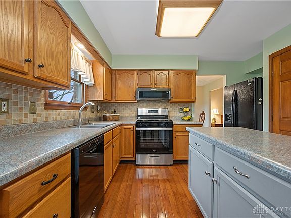 5th image of 5344 Barkwood Dr