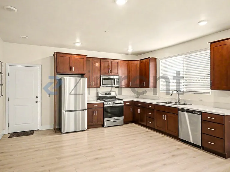 15127 Logos Ct — Photo 5
