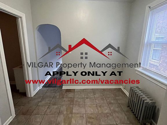 5th image of 3505 Fir St #3-2R