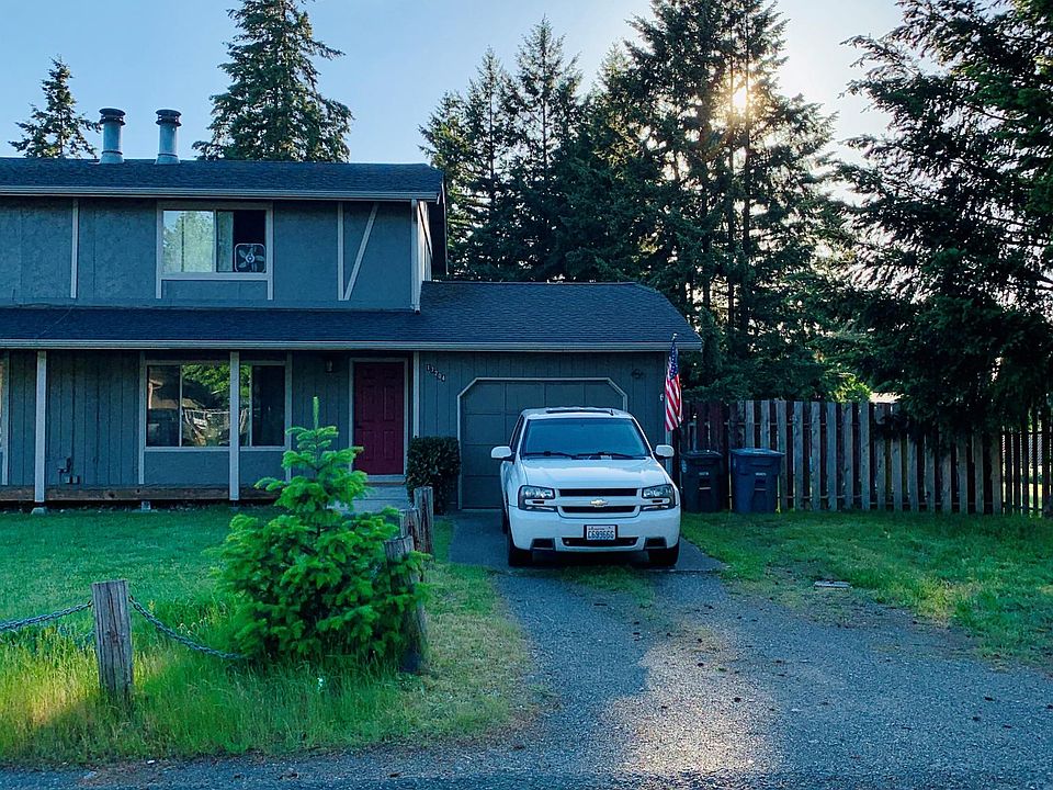 1st image of 17204 5th Ave E