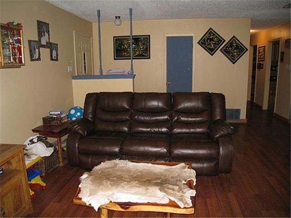 2nd image of 414 Vz County Road 3106
