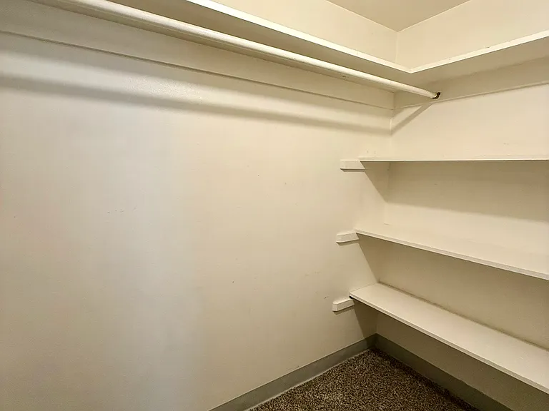 516 S Meldrum St #5 — Photo 19