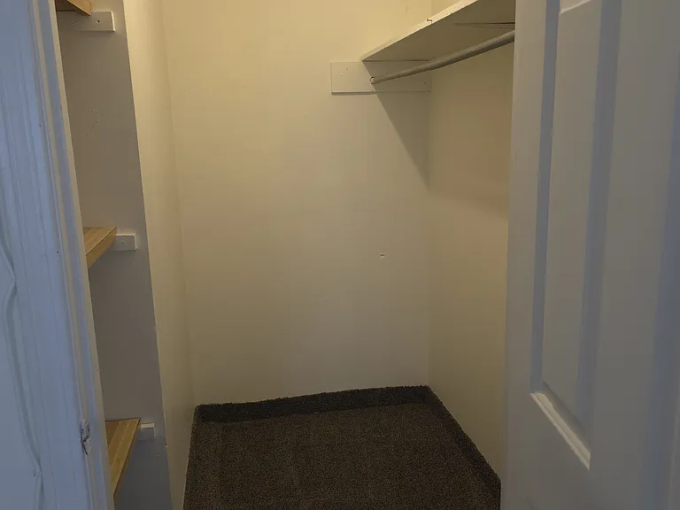 75-77 Chestnut St #75 — Photo 10