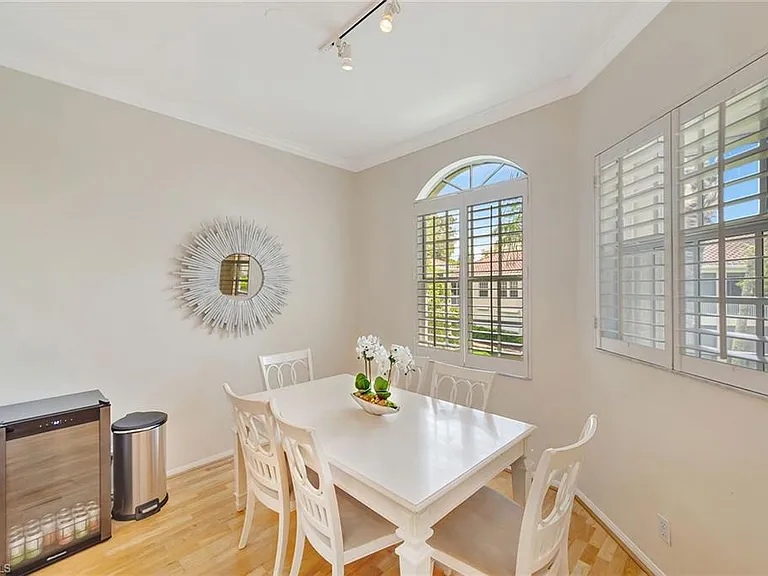 400 Lambiance Cir #204 — Photo 5