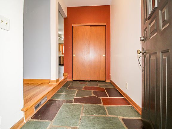 2nd image of 1314 Cranwood Sq N