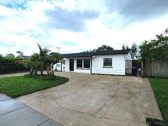 2nd image of 5540 S 38th Court