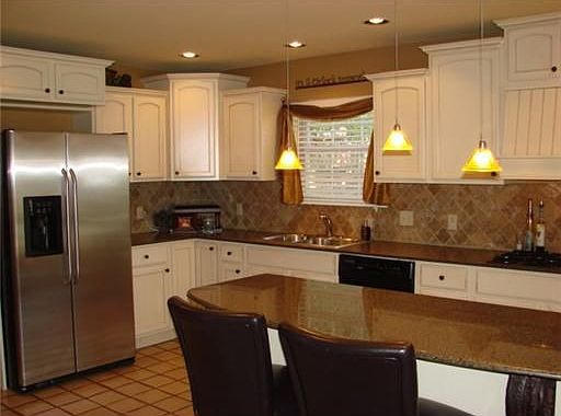 Beautifully remodeled kitchen